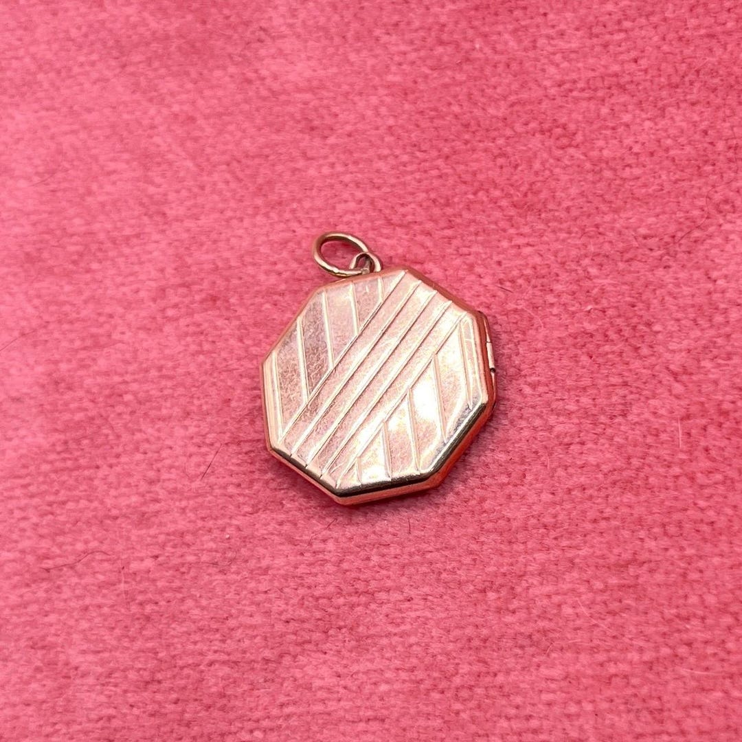 Gold Art Deco Style Geometric Locket - Etsy