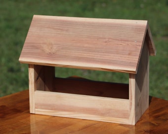 Cedar Bird Feeder