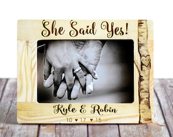 ENGAGEMENT GIFTS for Couple, Wedding Gift for Couples, Gift Ideas for Engaged Couples, Gift Ideas for Bride and Groom, Engagement Frames