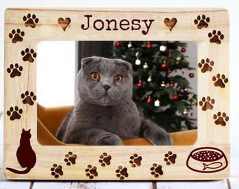 Personalized Wood Engraved Pet Frame: Cat & Dog Photo Gift