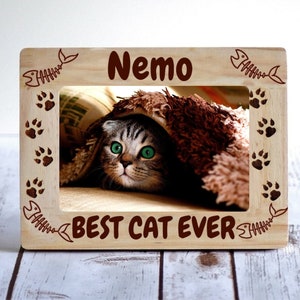 Personalized Gift Pet Frame - Personalized Pet Picture Frame Gift - Best Cat Ever Frame - Engraved Cat Frame - Pet Lover Gift