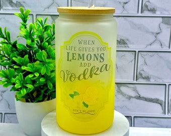 Wodka Frosted Glass Tumbler hinzufügen: 16 Unzen Schnapsglas mit Strohhalm Deckel