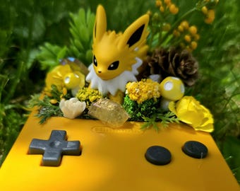 Jolteon Gameboy Terrarium
