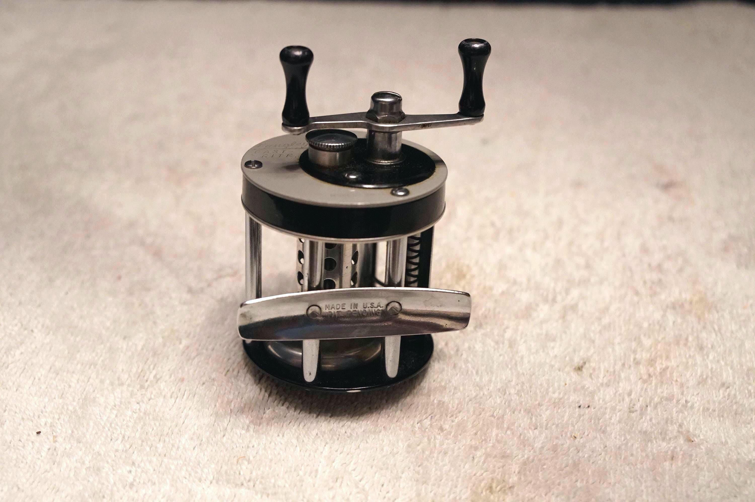 Vintage Langley Cast Rite 380 A Fishing Reel, Bait Casing Reel - Etsy