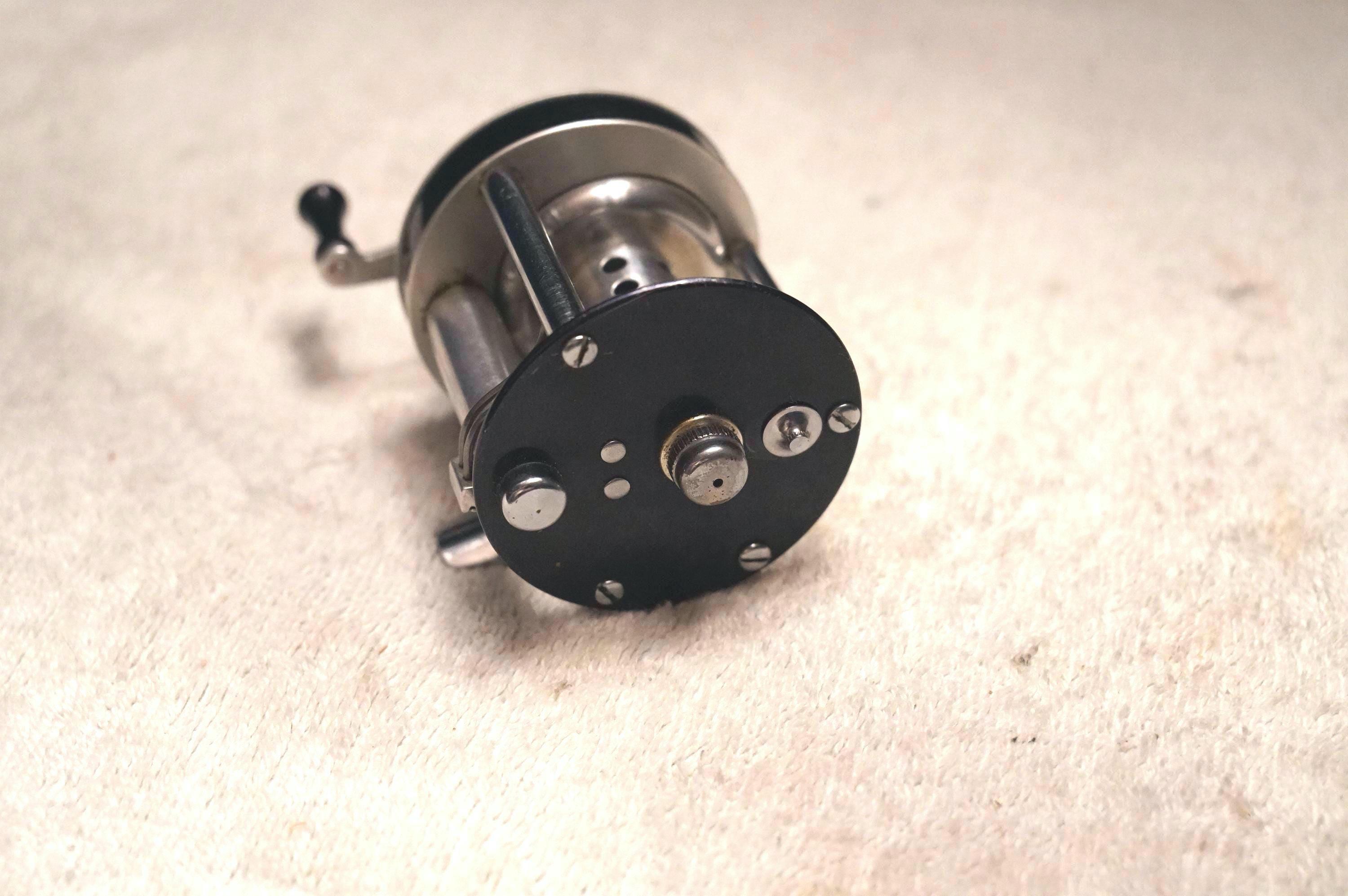 Vintage Langley Cast Rite 380 A Fishing Reel, Bait Casing Reel - Etsy