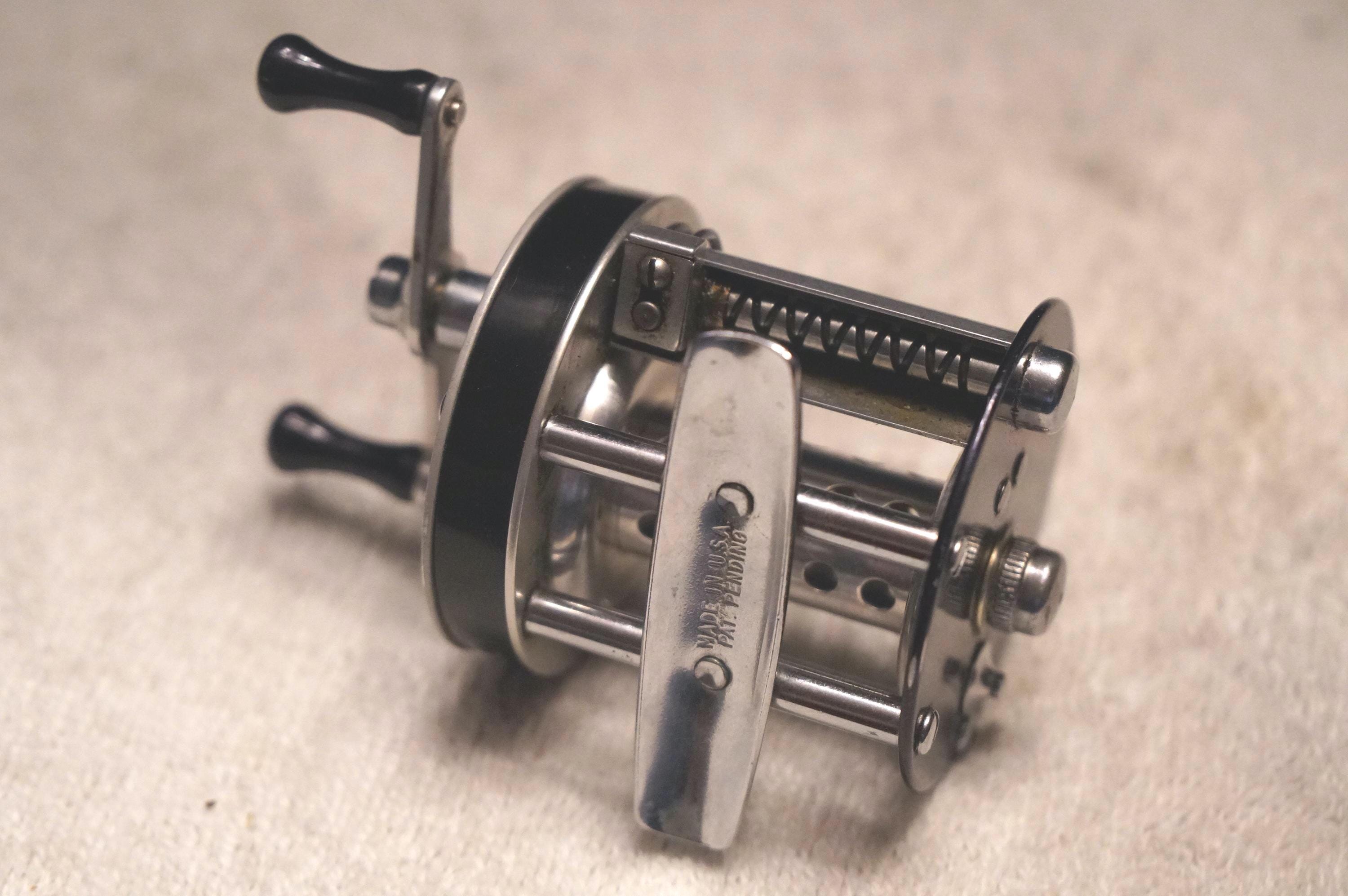 Vintage Langley Cast Rite 380 A Fishing Reel, Bait Casing Reel - Etsy
