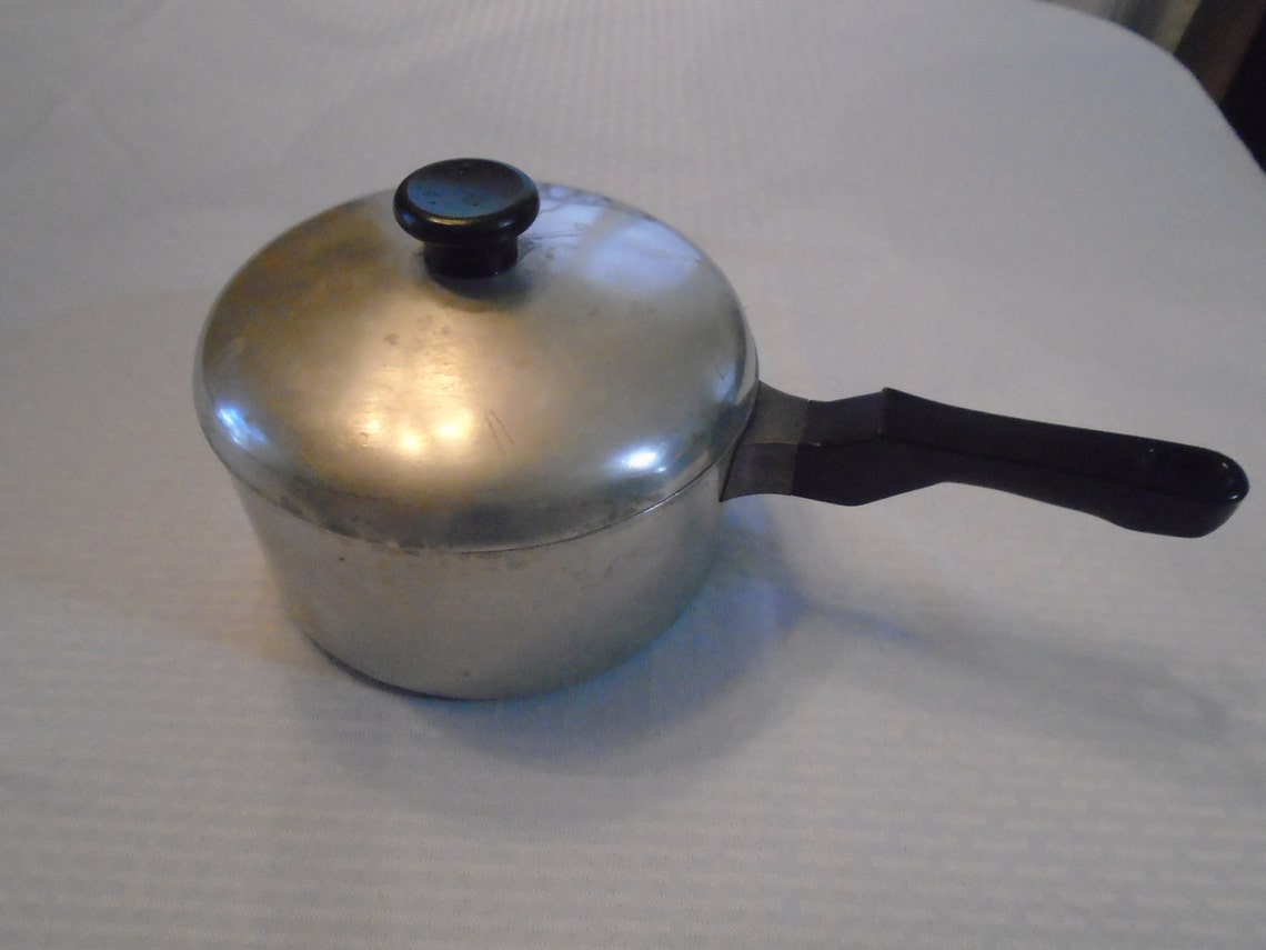 Vintage Forever Aluminum 2 qt. saucepan. / Vintage cookware Etsy