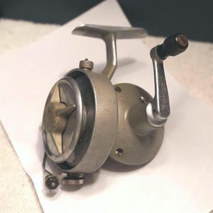 Vintage ABU Sweden Ambassadeur 5600C Fishing Reel - Etsy