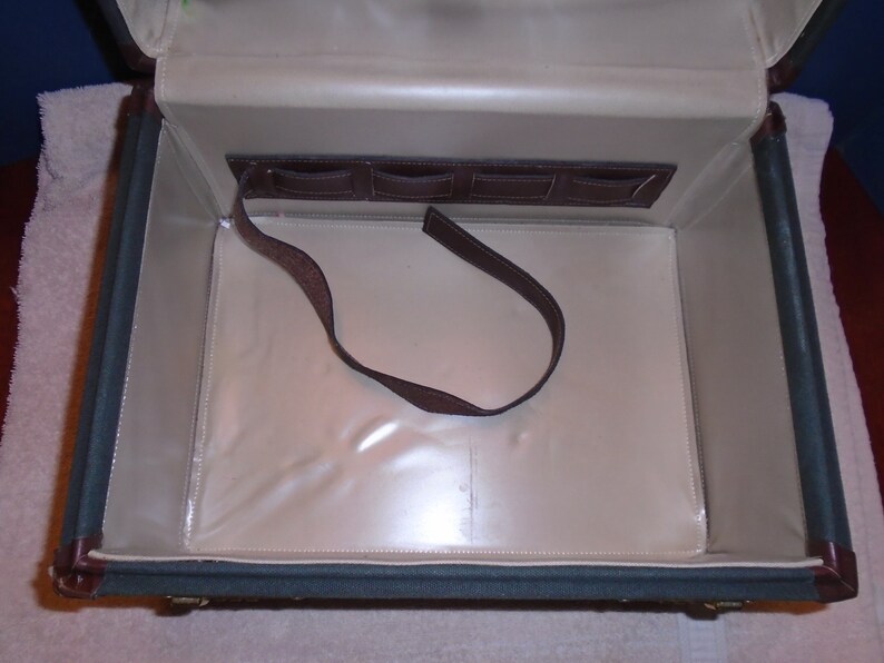 Orvis Train Case Orvis Luggage Train Case