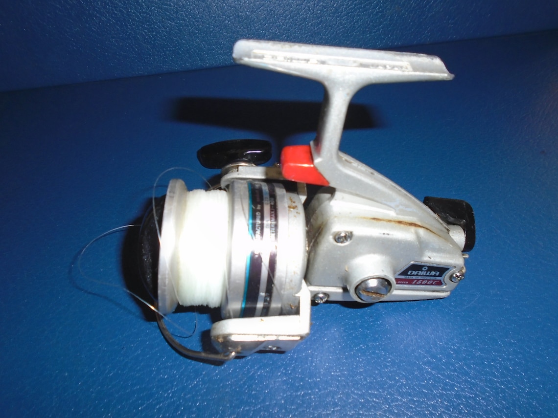 Vintage Daiwa Spinning Reel. Daiwa 1500C spinning reel Etsy