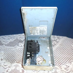 Vintage electrical circuit breaker box