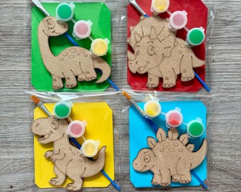 Dinosaur Party Favour / paint your own dinosaur / Children’s Party bag filler / dinosaur birthday craft / Dino party favor / dinosaur gift
