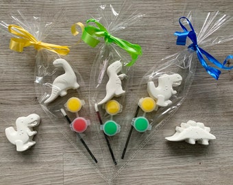 Paint your own dinosaur / dinosaur party cone / Dino party favors / craft party favor / dinosaur Party bag filler/ dinosaurs birthday