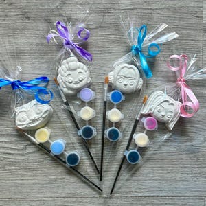 Paint your own demon hunters party favour / Kpop fan / demon hunters birthday favor / party bags filler / huntrix demon hunters party favour