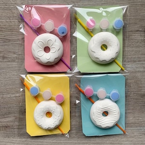 Paint your own Donut / donut party bag craft / Party favor / donut party bag / Party bag filler / paint your own donut donut
