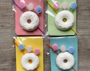 Paint your own Donut / donut party bag craft / Party favor / donut party bag / Party bag filler / paint your own donut donut