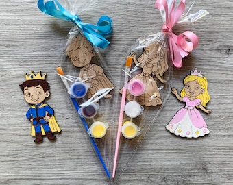 Paint your own princess or prince / princess party cone / princess party favors / princess party favor / Party bag filler/ princess birthday