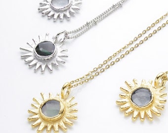 Sunburst Mood Necklace / Mood Stone Necklace / Hippie Necklace / Moodstone Necklace / Gold Plate / Color Change Necklace / Mood Jewelry