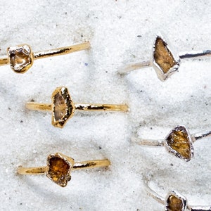 Natural Citrine Ring / Raw Citrine / Stacking Rings / November Birthstone Rings, Personalized Gift for Mom Family Rings, Raw Crystal Ring