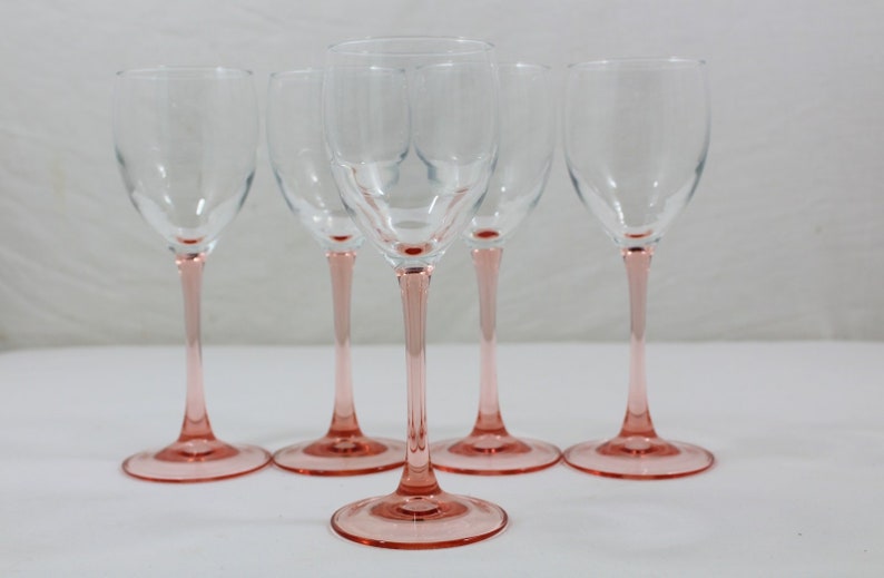 5 pink stemmed wine glasses, 15cl, long stemmed glasses, Luminarc, French vintage glasse, Rosaline pink glasses 1970's, 2 sets available image 1