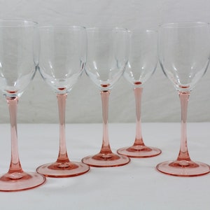 5 pink stemmed wine glasses, 15cl, long stemmed glasses, Luminarc, French vintage glasse, Rosaline pink glasses 1970's, 2 sets available image 3