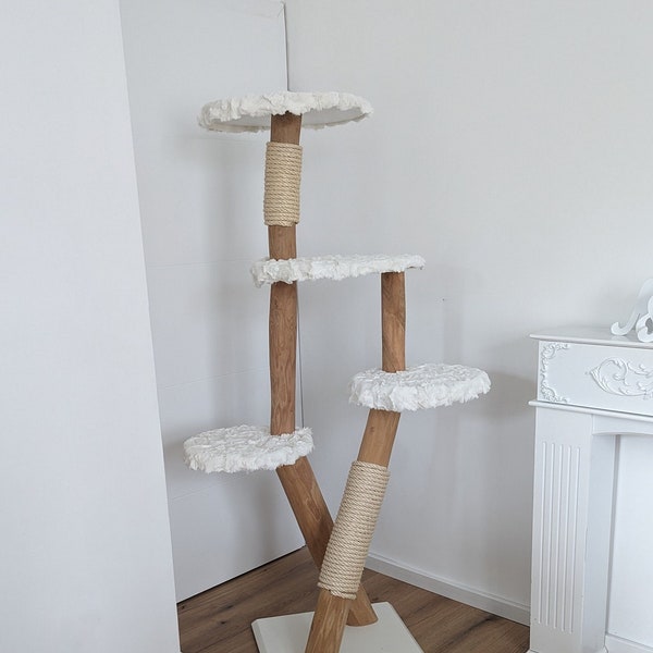 Grand arbre à chat en bois massif avec sisal