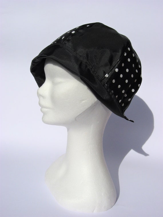 Chapeau De Pluie Léger MTM - Noir à Pois - Taille Femme - Neuf Avec étiquette