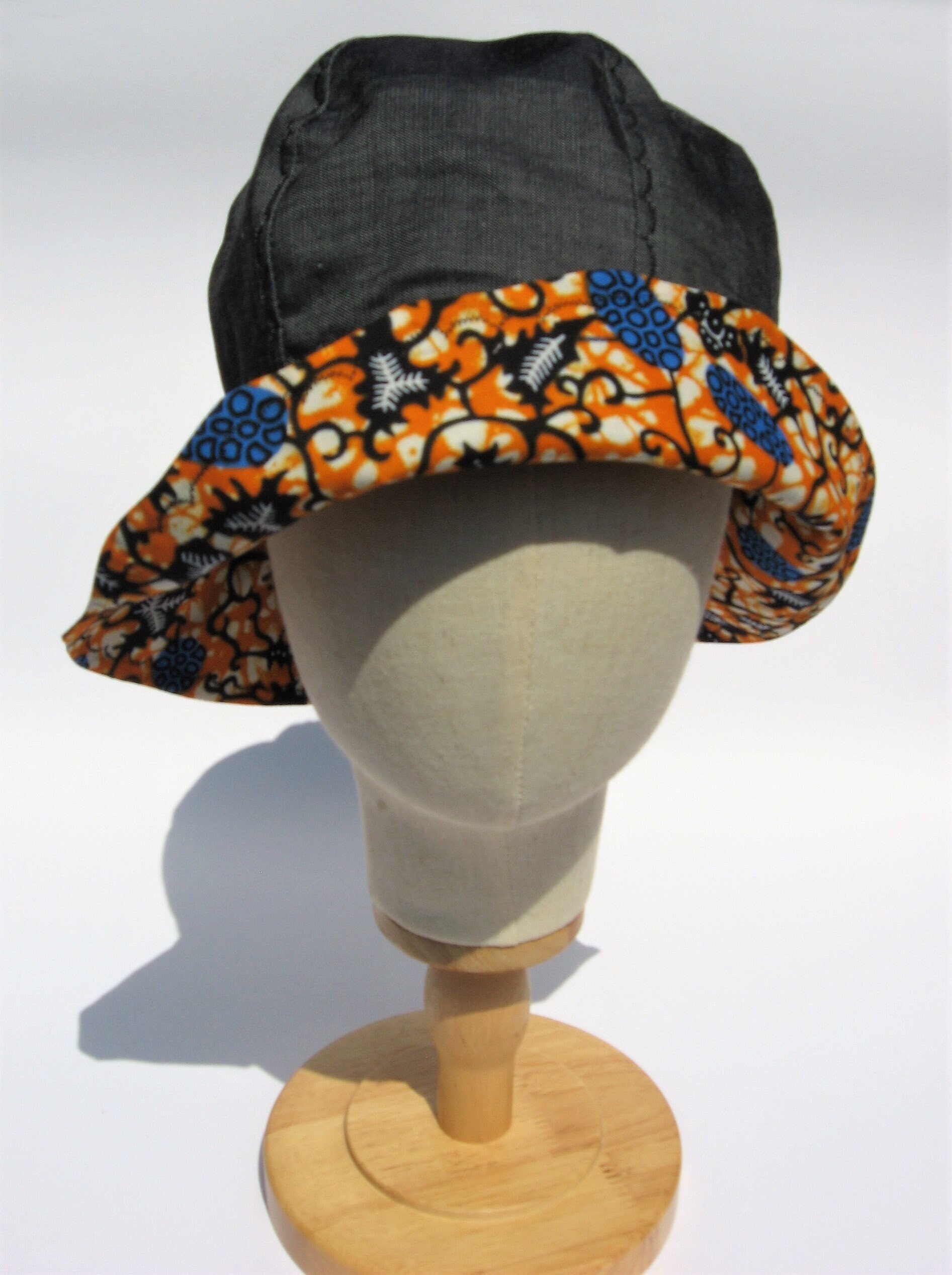 Clip Occhiali Da Sole Fondo File Malva Cappelli Uomo A Falda Larga