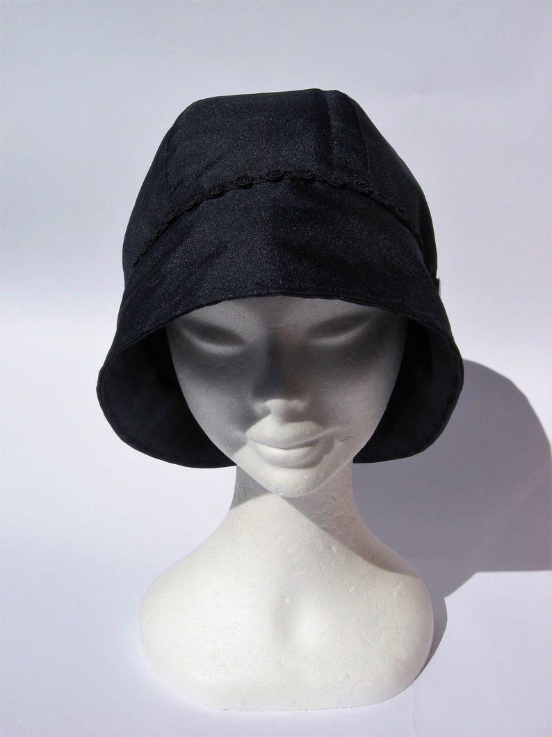 the rain hat