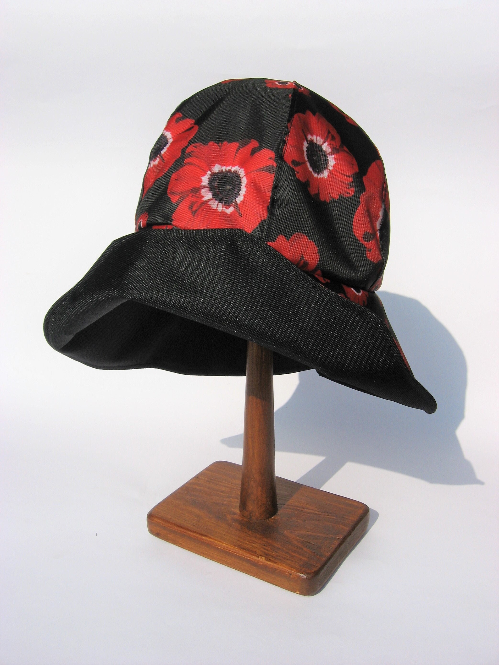 Women Rain Hat, Colorful Designer Bucket Rain Hat, Trendy Waterproof Rain Flapper, Spring Fall Floral Rain Hat, Size ml