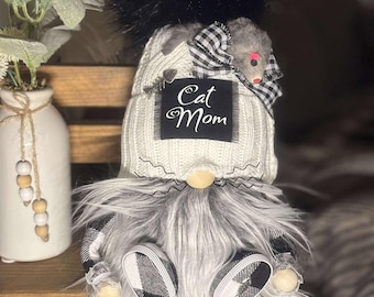Cat Mom Gnome, Handmade Tier Tray Decoration
