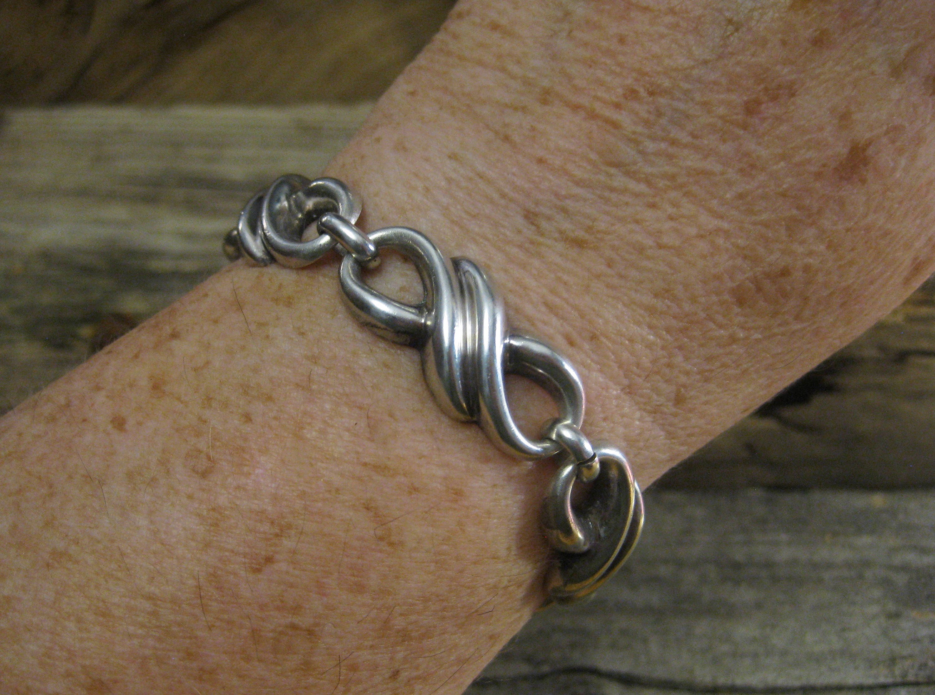 Ca 1970 BAYANIHAN LINK BRACELET, Sterling Silver Ca 1970 BAYANIHAN LINK BRACELET, Sterling Silver