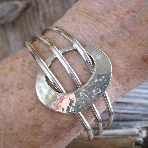 signed Optical illusion design BOLD sterling 7 1/… - image 4