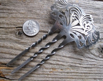 ca. 1840-70 sterling VICTORIAANS tijdperk 5 1/2" geëtste HAARKAM speldbroodjeshouder. Ambachtelijk vervaardigd antiek verzamelobject. Stevig voor alle haartypes.