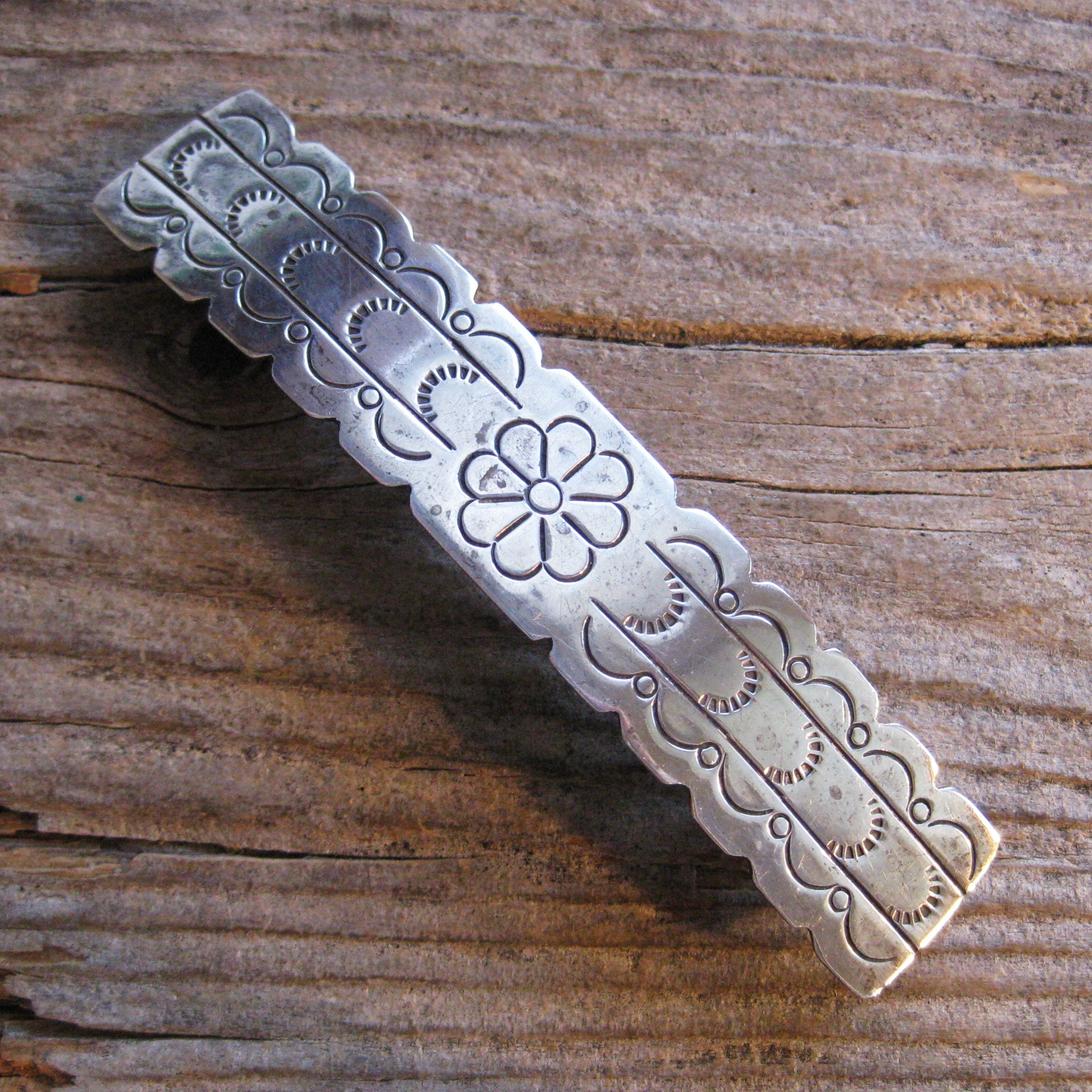 Sterling Silver Tone Etched Hair Clip 925 Sterling Silver USA Native American Made Hair Clip  main image 4