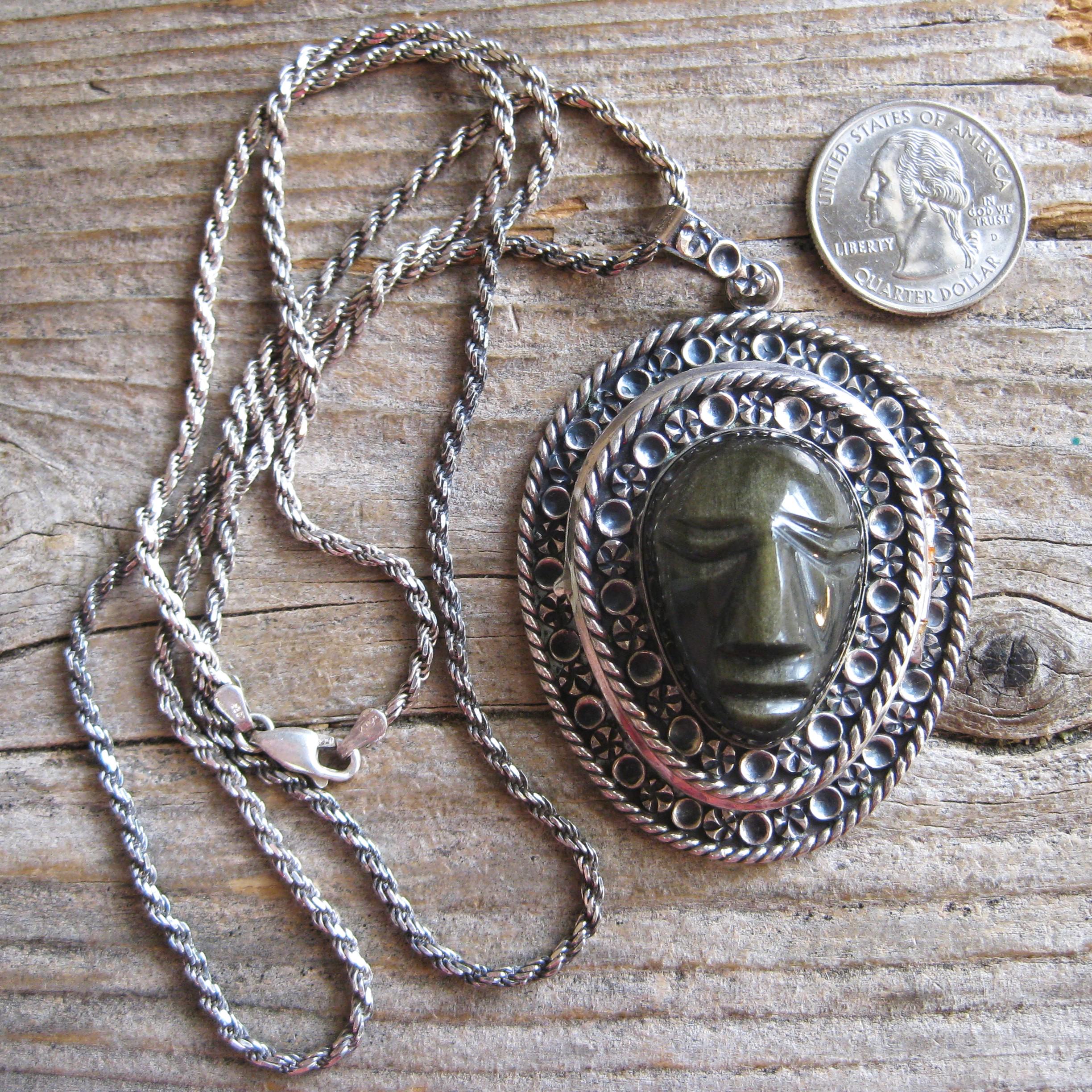 Ca 1940-50 Rainbow OBSIDIAN 3