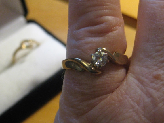 1/4 carat WEDDING SET DIAMOND engagement ring, 14… - image 4
