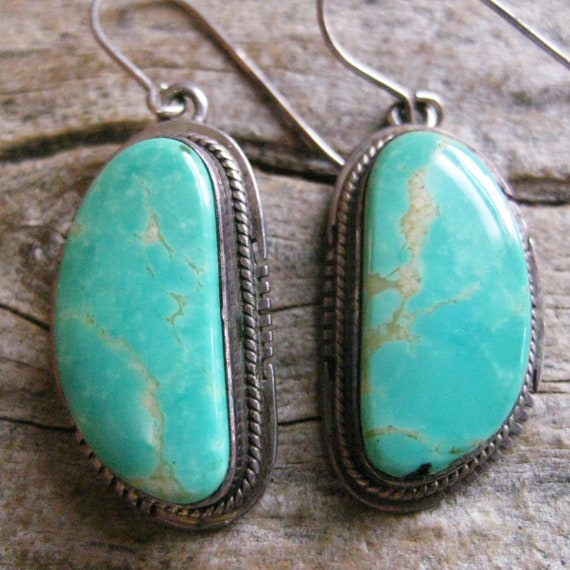 Navajo TURQUOISE 1 1/2" dangle Earrings. Recogniz… - image 2