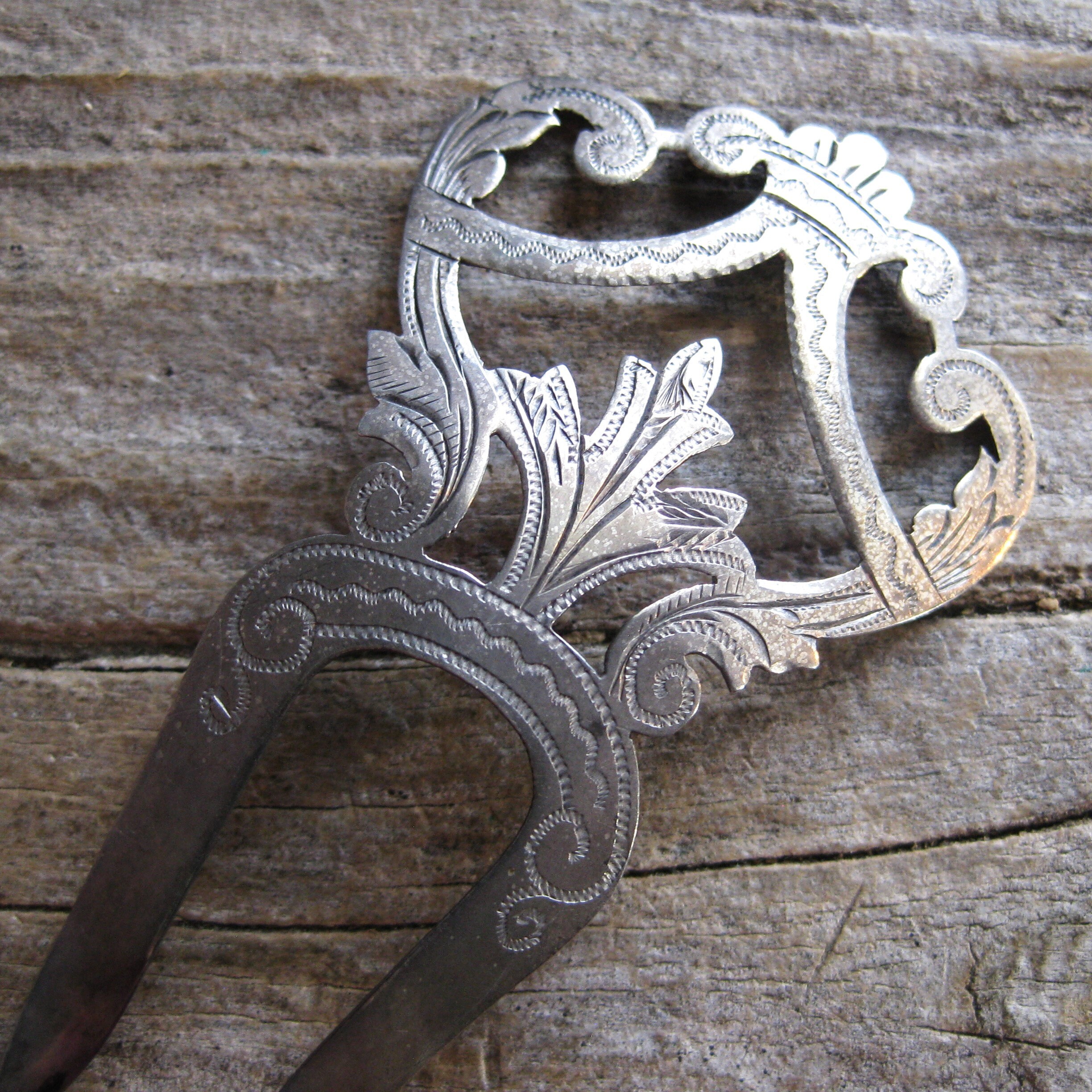 ca 1867 Birmingham hallmarked VICTORIAN era STERLING HAIRPIN, bun holder hair pin pick fork. Recognizable quality antique collectible.
