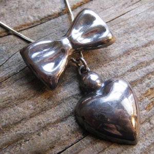 Los Ballesteros Necklace - Etsy