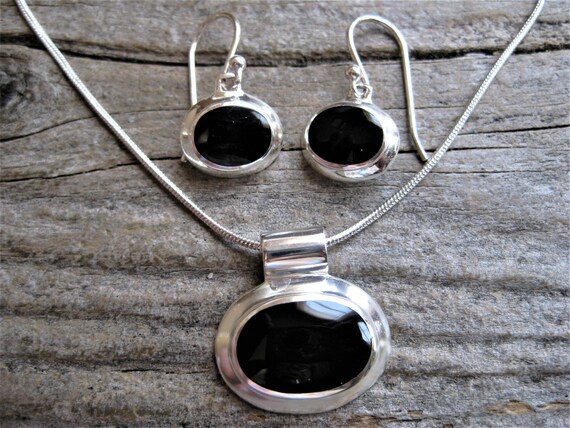 Sterling Black onyx PENDANT 18" necklace & EARRIN… - image 2