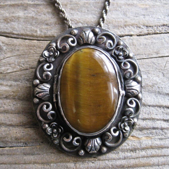 ca 1950 secret Taxco TIGER'S EYE 2 1/4" LOCKET antique collectible pendant brooch, 18" chain necklace, hidden poison snuff stash. Mourning. View 2