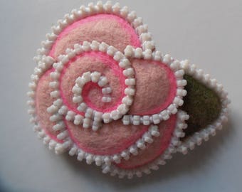 L'inglese rosa capelli Barrette in lana cardata