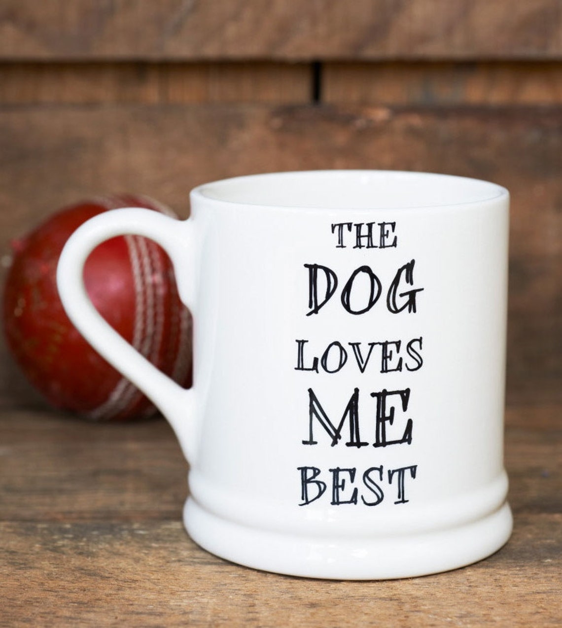 Tazza Da Caffè In Ceramica 'At Least The Dog Loves Me' – Divertente E Irriverente, 313ml