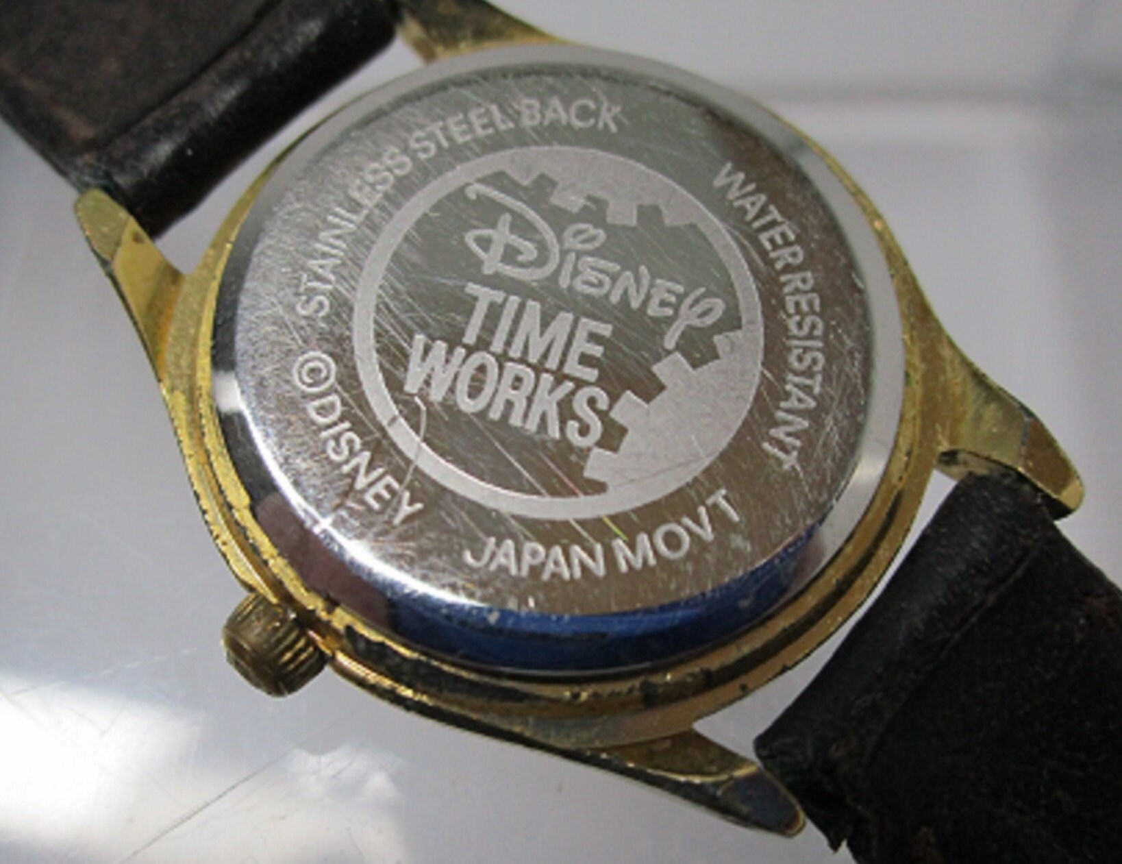 Vintage Classic Walt Disney Mickey Mouse Time Works Watch