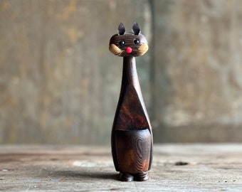 Vintage WITCO Cat Kitty Kitten Cryptomeria Wooden Wood Toothpick Holder  Mid Century Modern