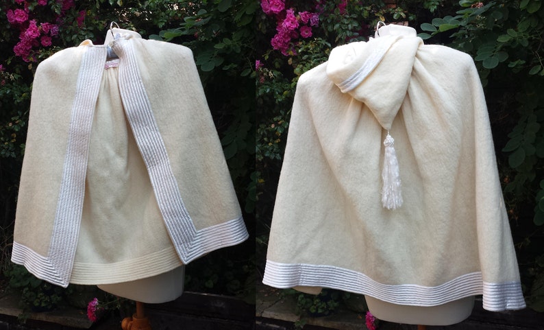 Doll Clothing Vintage Clothing . 1940/'s Ivory Cream Wool Childs Warm Cape Doll Cape