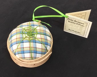 Handcrafted Shaker Tomato Pincushion - birdseye maple, green and blue plaid. Handstitched Spiderwork