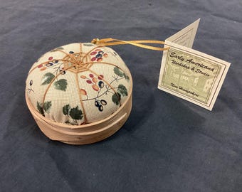 Handcrafted Shaker Tomato Pincushion - Cherry - Tan, green, red and gold berry print. Handstitched Spiderwork