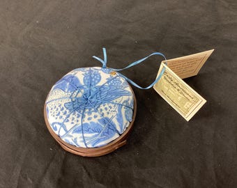 Handcrafted Shaker Tomato Pincushion - Black Walnut, Blue and White Wm Morris fabric,Handstitched Spiderwork
